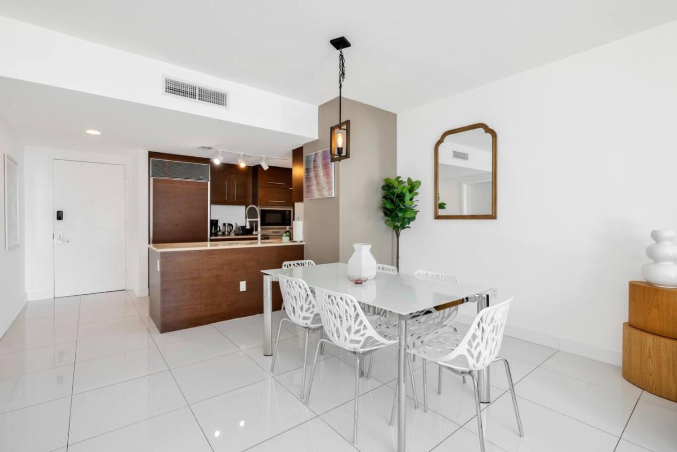 W 2br Ocean View, Pool, Spa, Free Gym Classes Сasa de vacaciones Miami